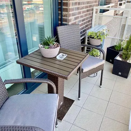 Lägenhet Oase - Luxurious Near The Center With Free Parking *