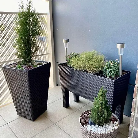 Oase - Luxurious Near The Center With Free Parking דירה *